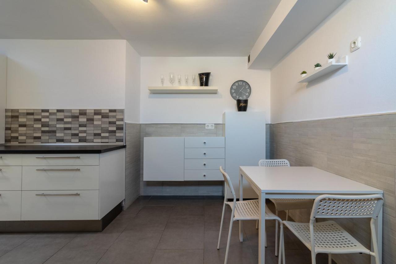 Flatguest Morro Jable * Beach * Terrace * Bbq ภายนอก รูปภาพ